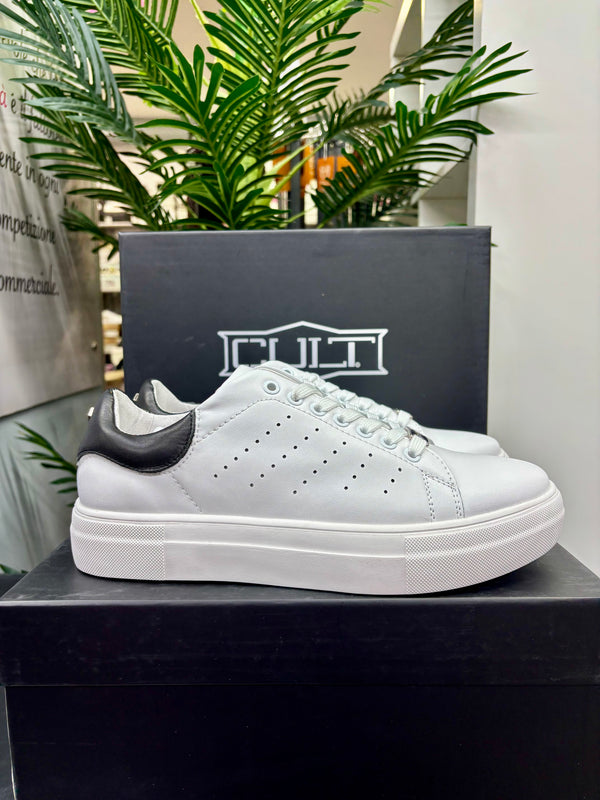 Sneakers CULT