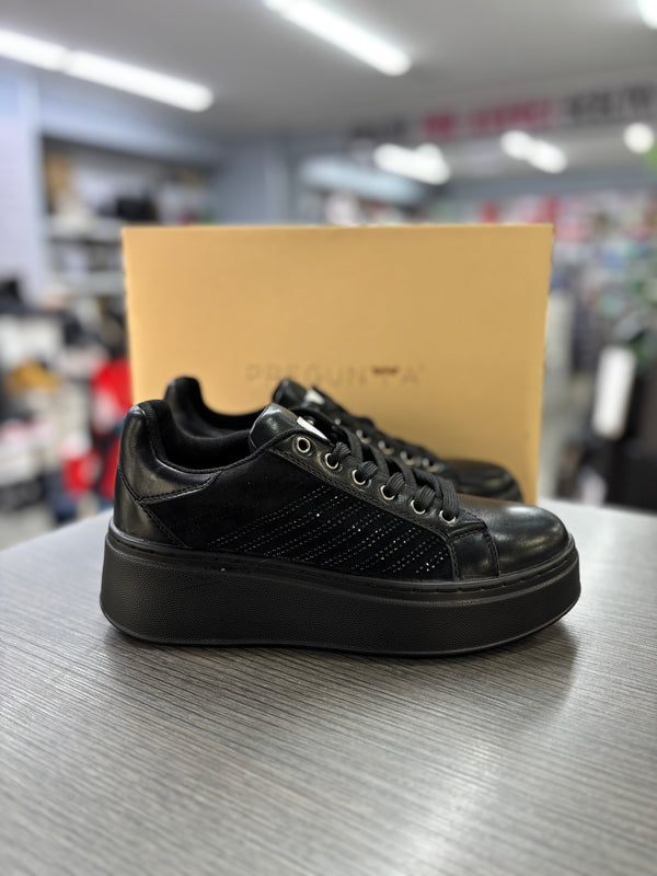 Sneakers PREGUNTA
