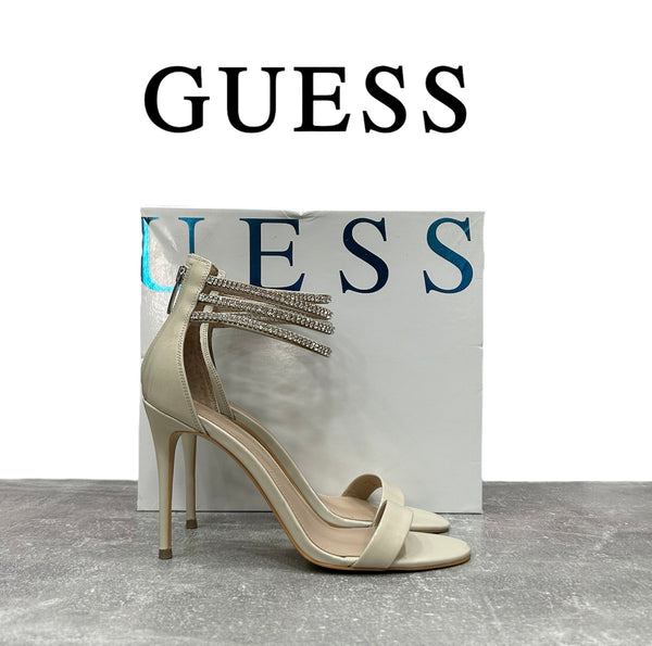 Sandali Guess