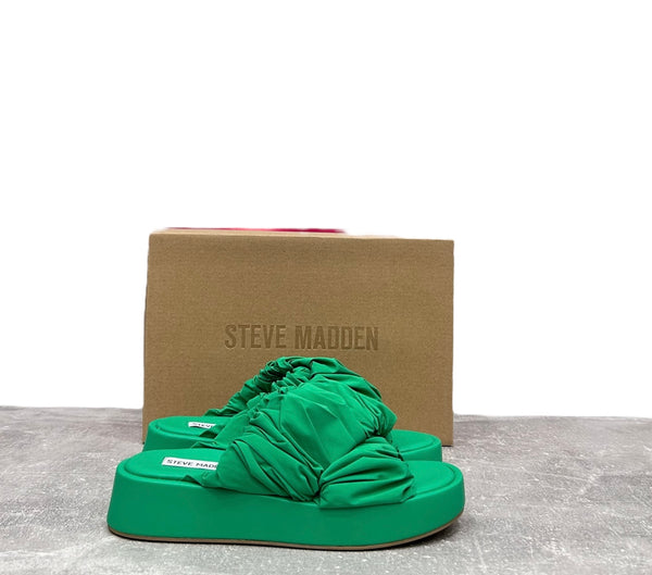 Steve Madden Slipper